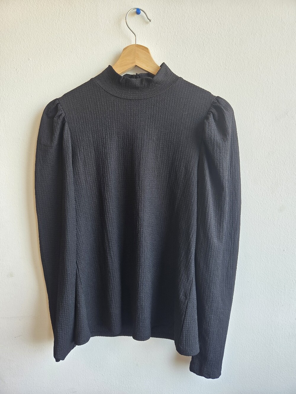 VERO MODA Puffed Sleeve Top Black